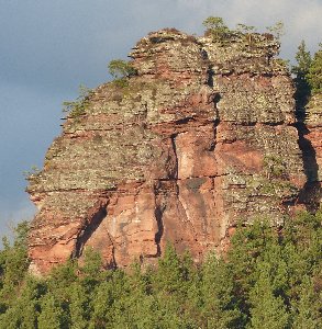   Süd- u. Ostwand
